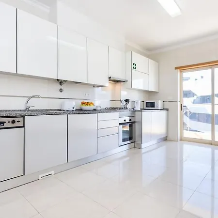 Sea Breeze Apartment